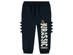 Mørkeblå sweatbuks med dinusarus print fra Name it Jurassic World 13240639 navy blazer